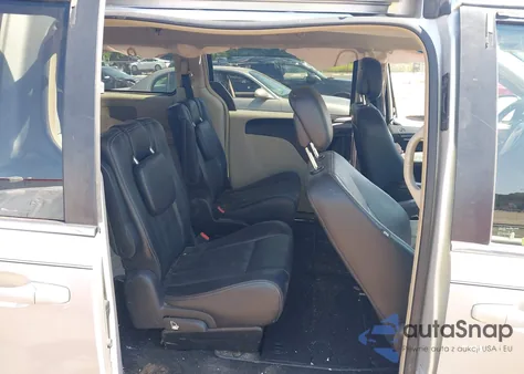 2012 Chrysler Town & Country Touring from USA, damaged, VIN 2C4RC1BG1CR188035